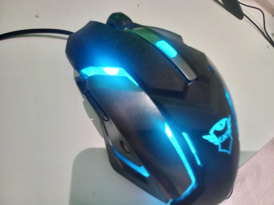 Геймарска клавиатура и мишка с кутия RGB (марката е GXT)