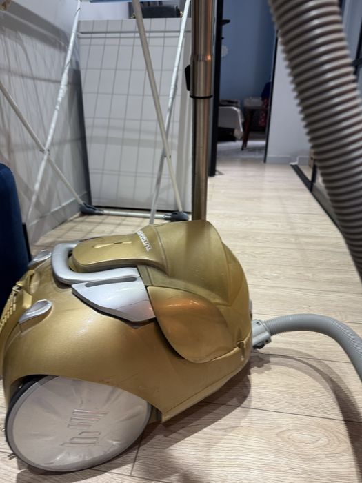 Продается Пылесос Цептер