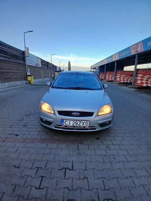 Vând ford focus 2, motor1. 8