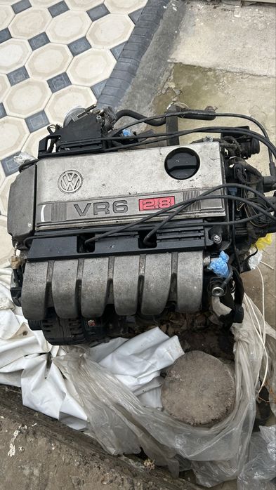 Двигатель VR6 2.8 AAA с навесными
