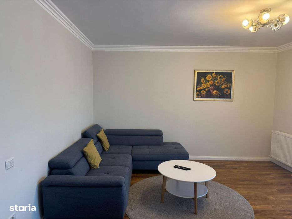 Apartament 2 camere, balcon și garaj, Tractorul