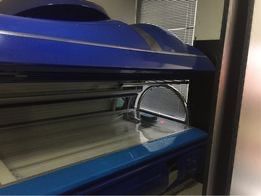 Продава изгодно работещ турбо солариум