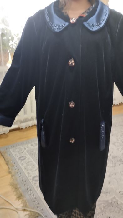 Велюровая тонкая одежда