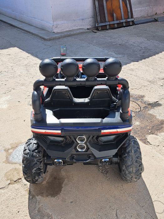 Продам электрический автомобиль