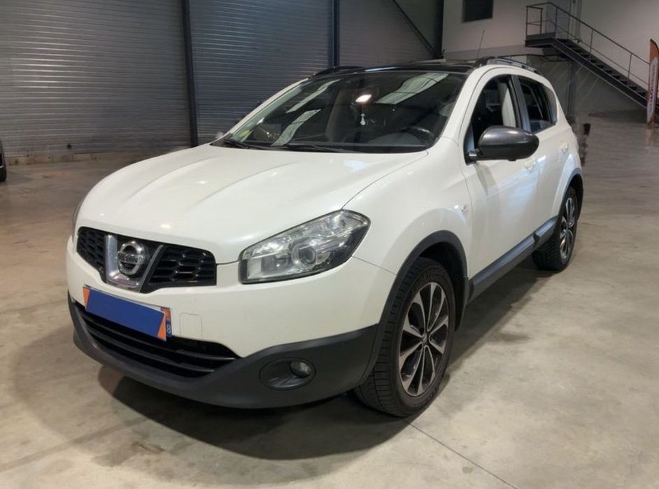 Nissan Qashqai 1.6 dCi 306 | Garantie | Rate fixe | Panorama | Camera