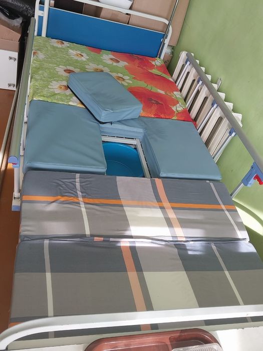 Кровать медицинская