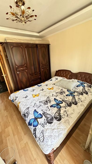 Отдадим даром бесплатно шкаф и уровать