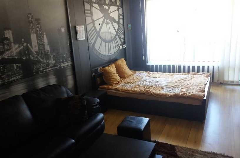 Дава се под наем Двустаен апартамент в Бургас, Меден рудник - зона А - 65 кв.м за 500 € - Снимка #1