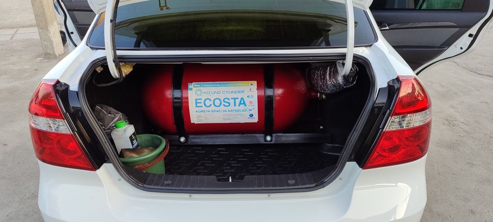 Нехиа 3 равон сотилади