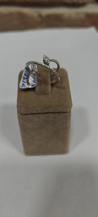 Inel aur 18k 2.73gr cu diamante naturale (R)