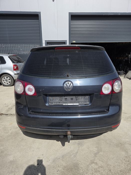 VW Golf 5 plus 1.9 TDI (НА ЧАСТИ)