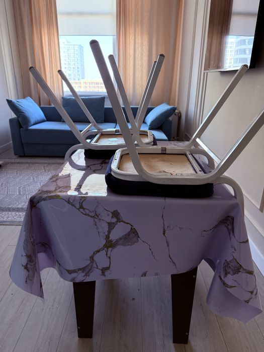 Продом стол стуля