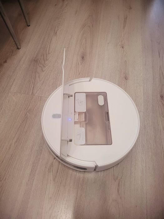 Прахосмукачка робот