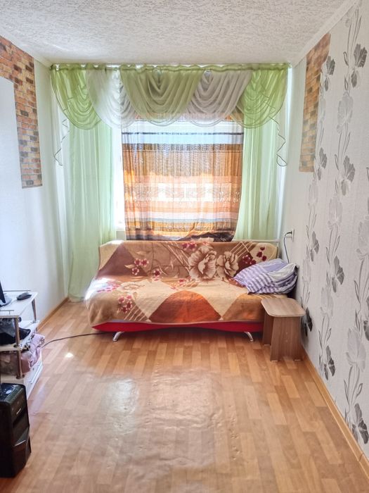 Продам 4 х комн. 4-24-5 этаж.