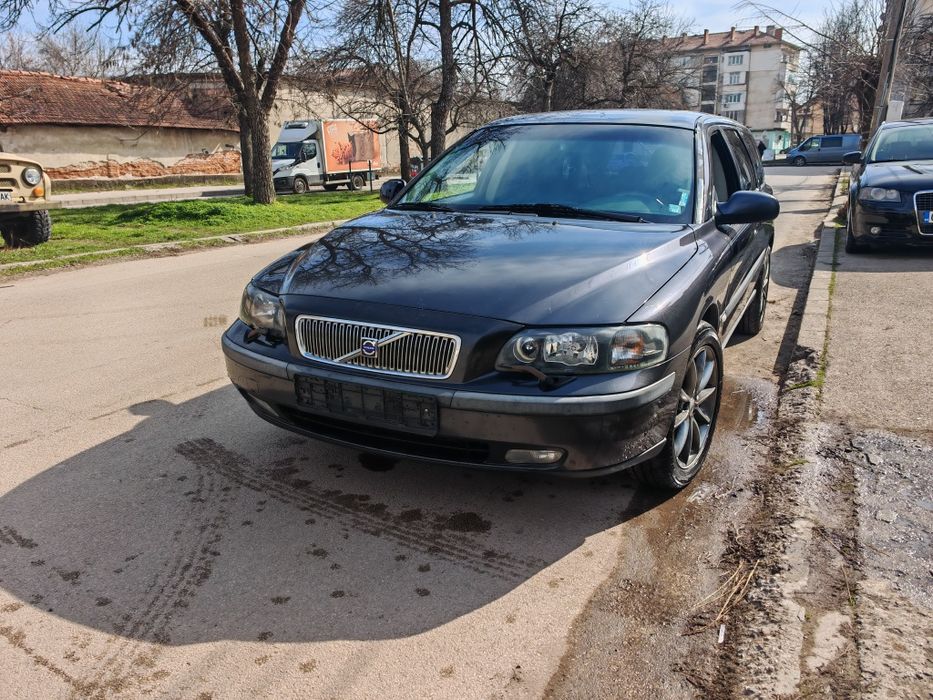 Volvo V70 4x4 2.4T на части