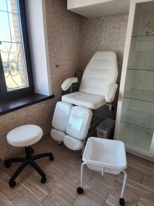 Продам мебель для педикюра