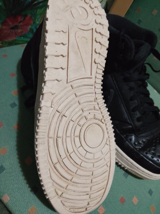 Vând ghete nike originale