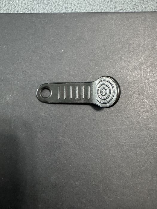 Cheie cu cip iButton