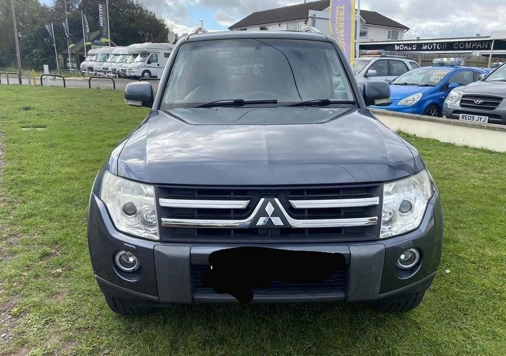 FAR STANGA MITSUBISHI PAJERO/MONTERO 2008 CU LUPA