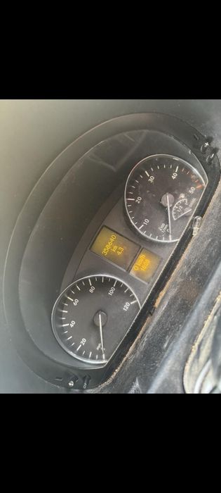 Autoutilitara Mercedes sprinter 313