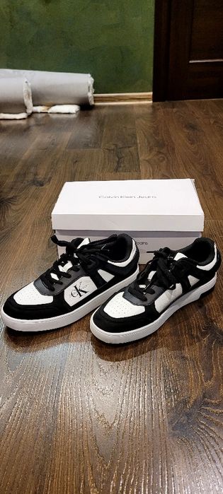 Оригинални маратонки Calvin Klein 42