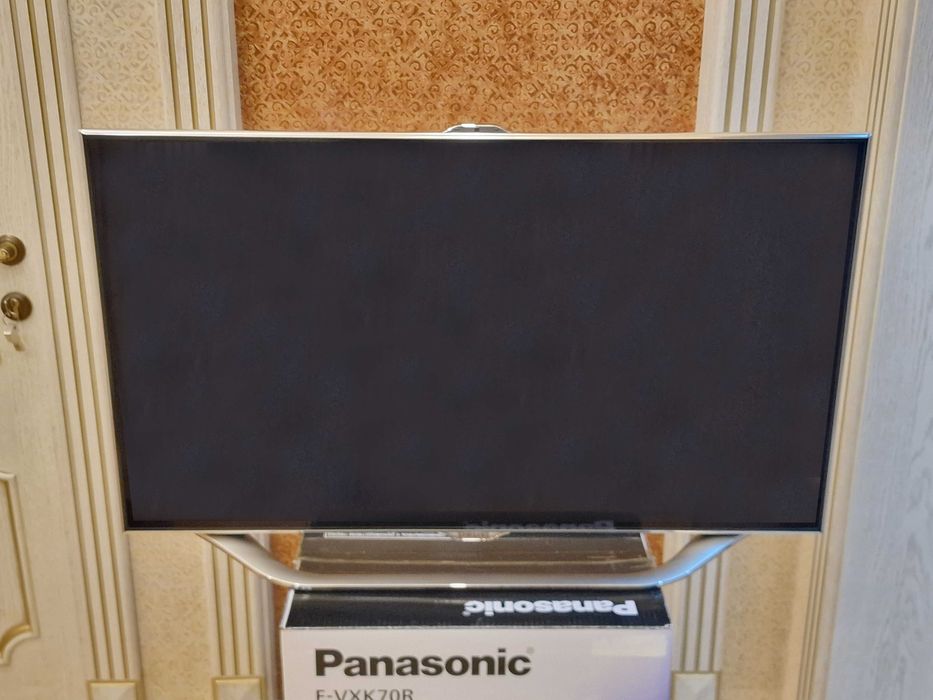 Телевизор Samsung UE40ES8007