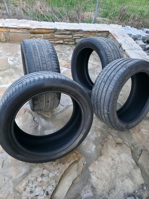 Pirelli P-Zero 295/40/21 DOT22