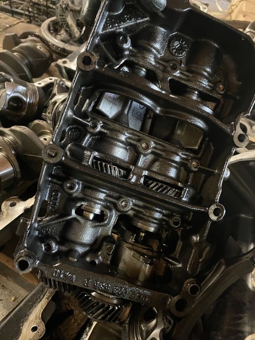 Маслена помпа маслени помпи 2.0тди 1.9тди