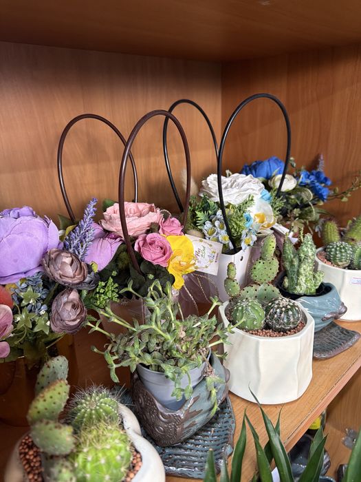 Дешевые цветы к 8 Марта