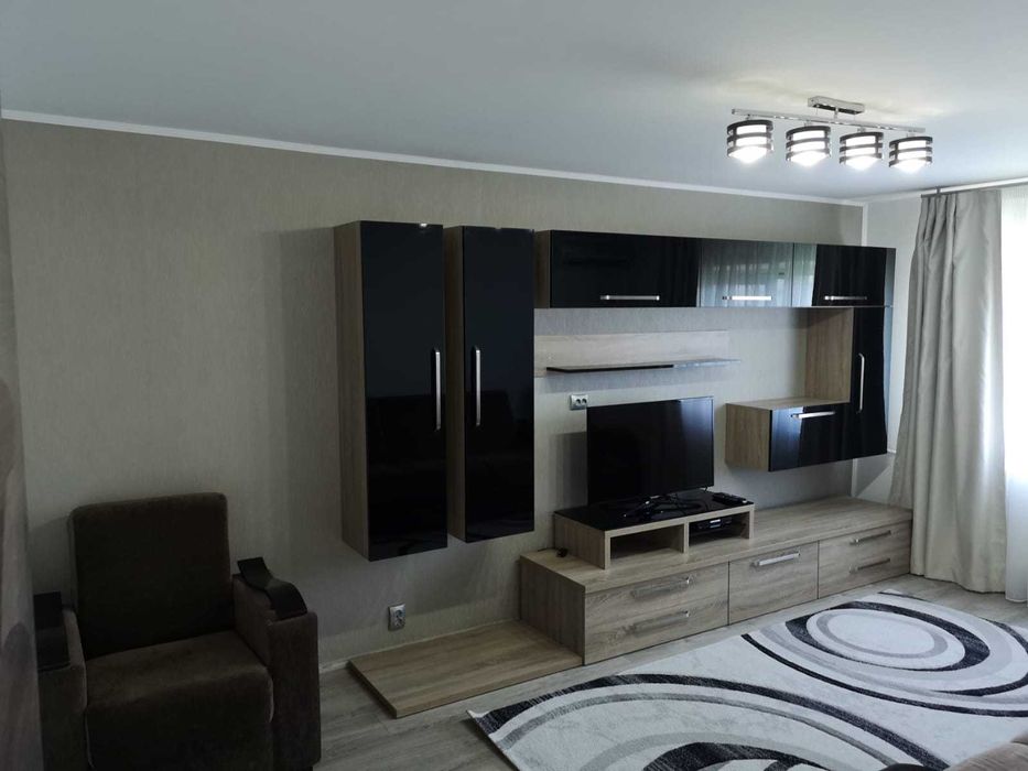 Inchiriez Apartament 2 camere, cartier Baneasa, f aproape de parc Herastrau + Loc de parcare