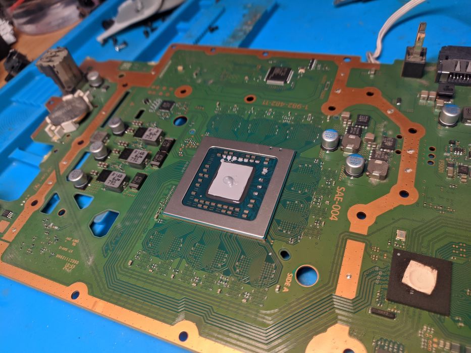 Ремонт Чистка PS4/Nintendo/Xbox