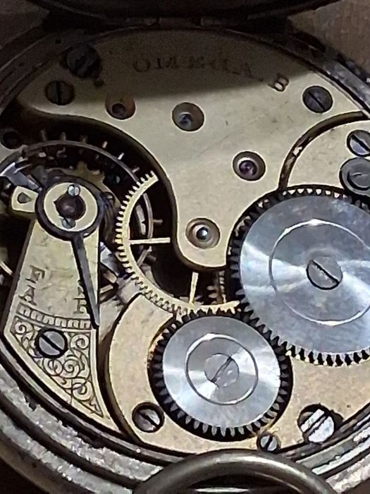 Ceas.  De. Buzunar de argint. F. Johnson. ,,omega,b