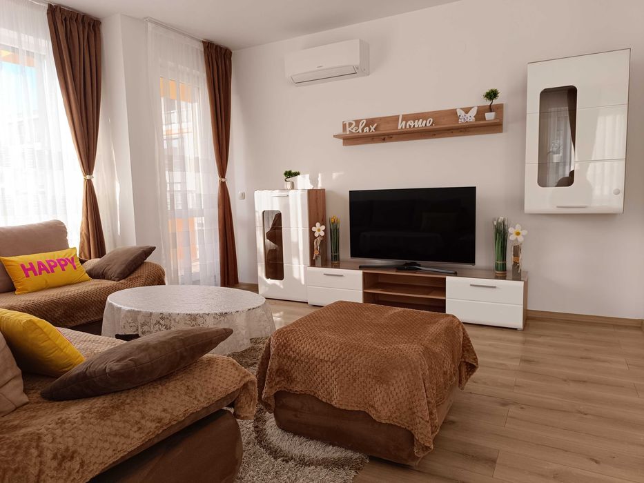 Луксозен Апартамент Под Наем