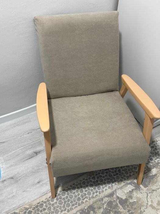 Кресло в ретро стиле