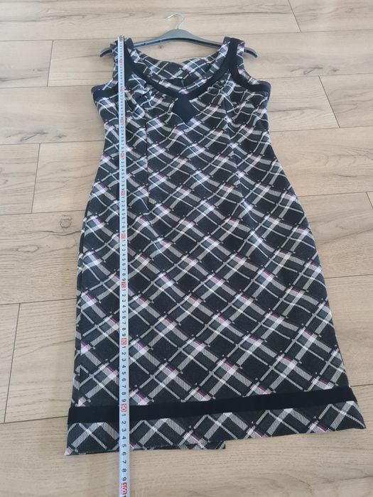 Costum de dama, elegant cu rochie și sacou
