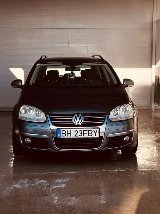 Vând golf V. 1.9.tdi