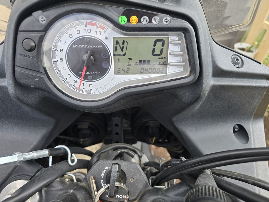 Suzuki V-Strom DL650