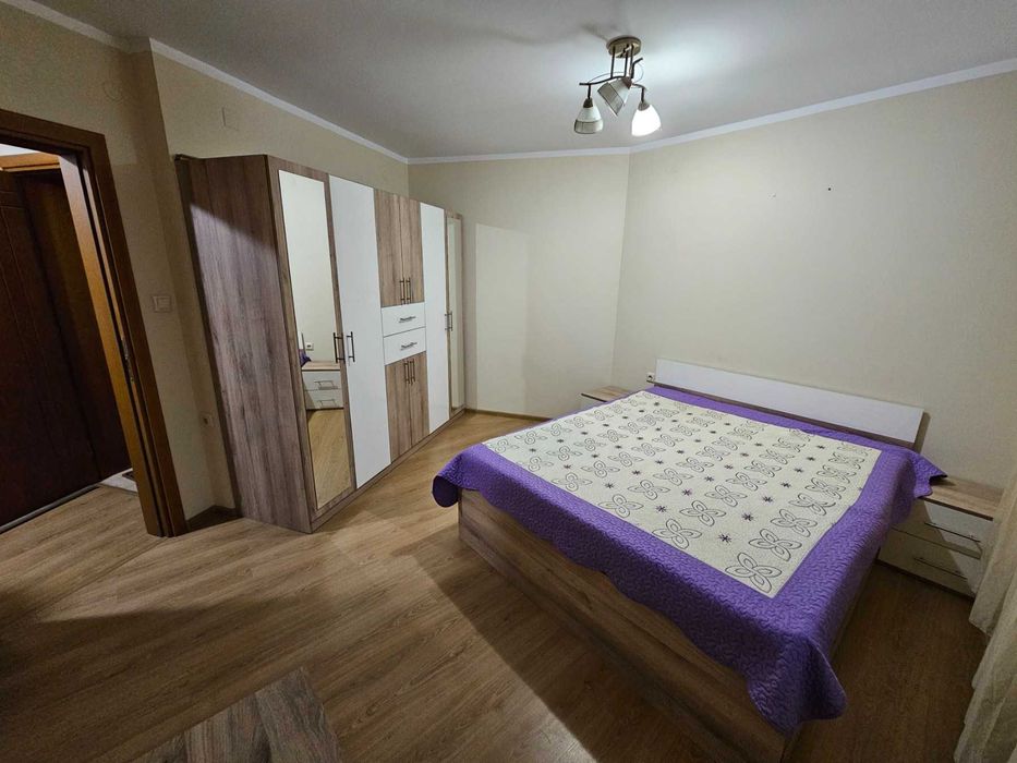 Дава се под наем Двустаен апартамент в Велинград - 80 кв.м за 255 € - Снимка #2