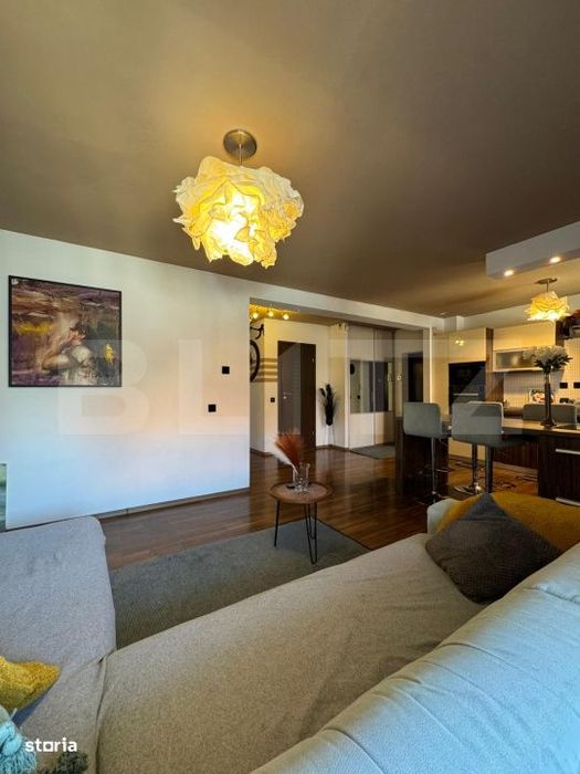 Apartament 3 camere, 77 mp, 2 bai, etaj 1, parcare, Sub Cetate — fotografia 1