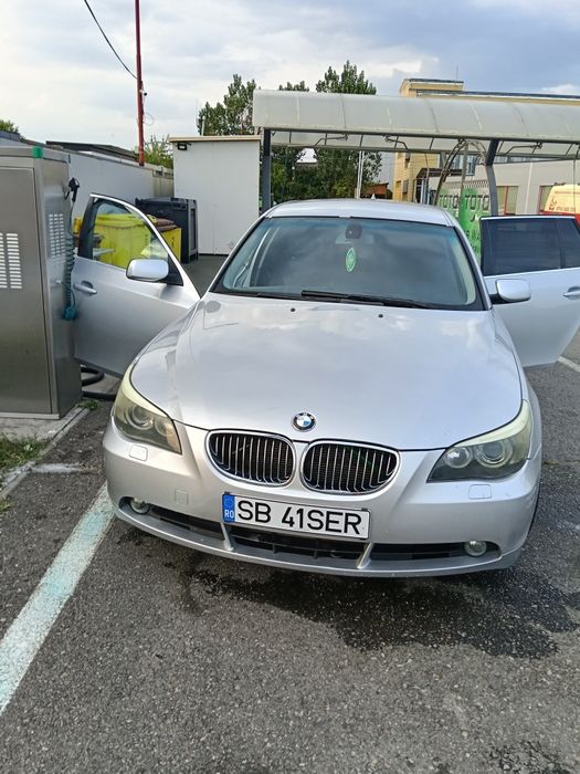 BMW E60 2.5 automat