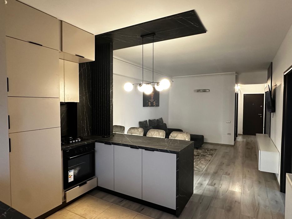 Apartament 3 camere, 72 mp, proaspat renovat si total utilat.