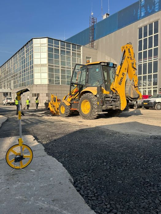 Трактор 3в1 услуга. Трактор петушок