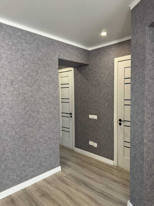 Продам 3 комнатну квартиру