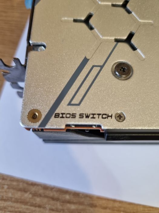 Radeon Sapphire Nitro +   rx  5700xt