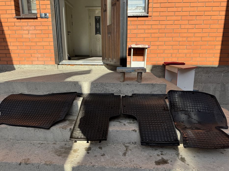 Резиновые полики