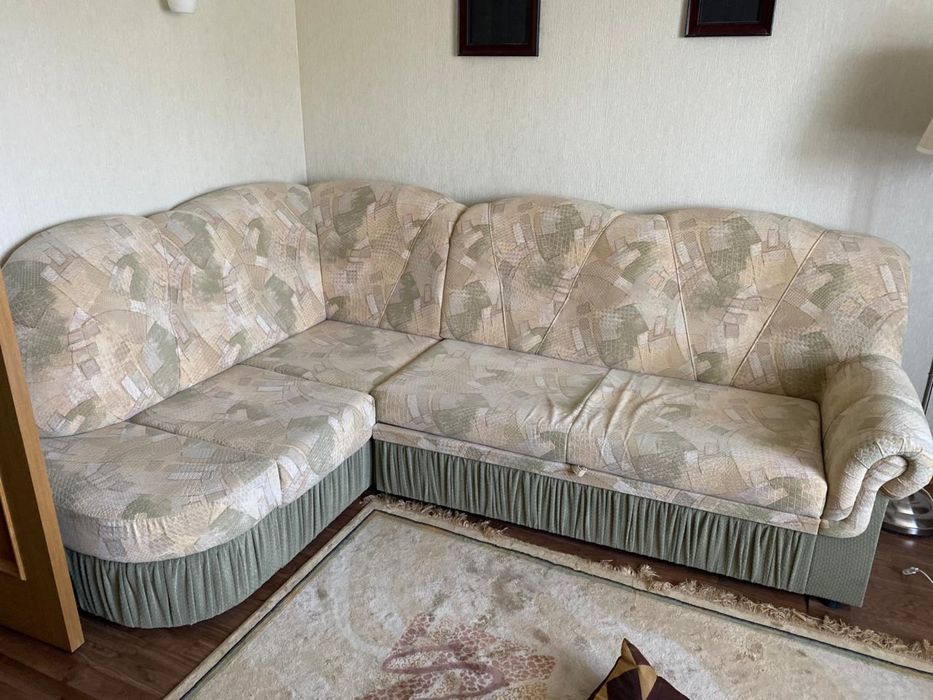 Продам мягкий уголок
