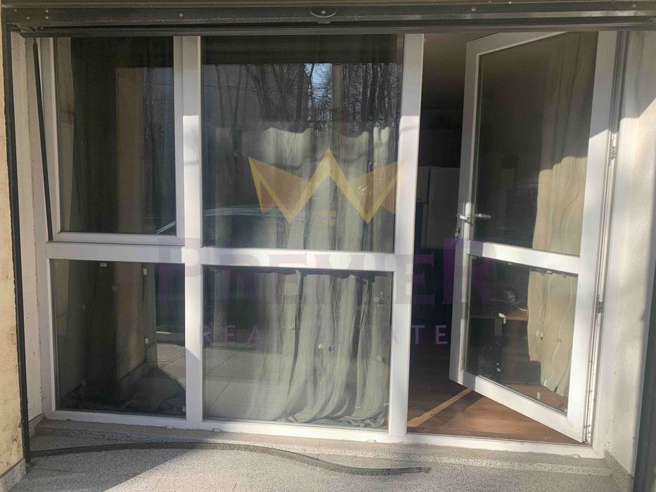 Дава се под наем Едностаен апартамент в Варна, Център - 25 кв.м за 255 € - Снимка #4