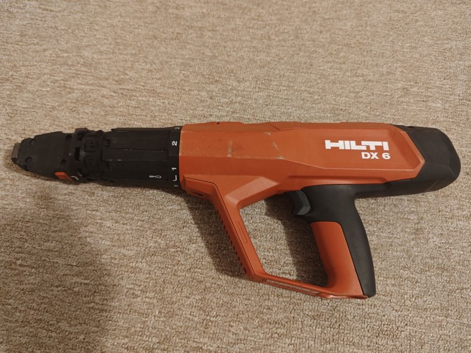 Хилти Hilti DX6 DX 6  машина за пирони в бетон и метал