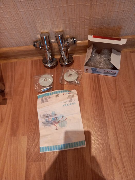 Сушилка  из толстой  нержавеющей   трубы. Россия.  Срочно