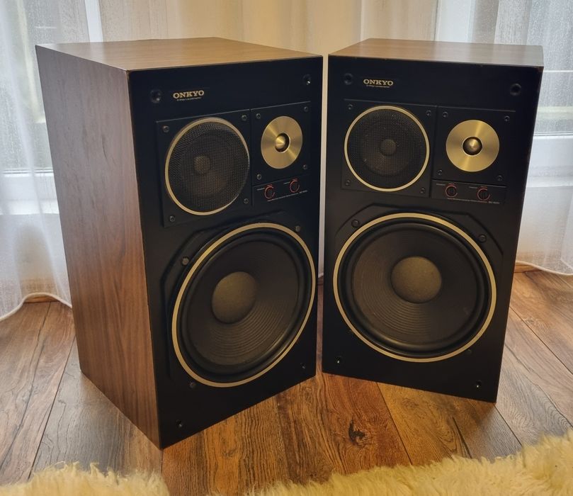 Onkyo SC-600 boxe
